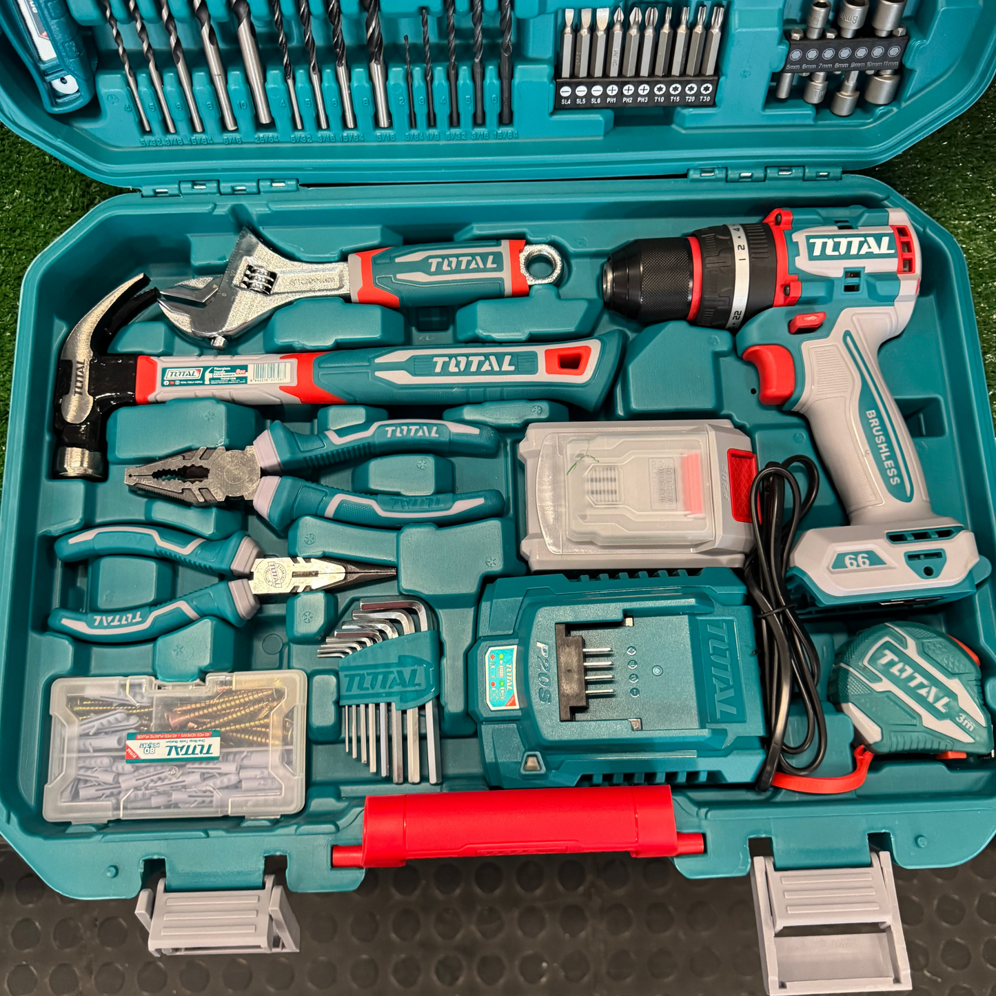 TOTAL Tool Set 165PC – THKTHP11652