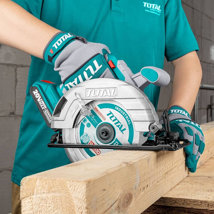 Lithium-Ion circular saw 185mm Total SOLO