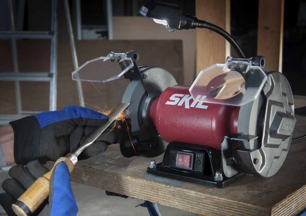 SKIL BENCH GRINDER - 1355 AA