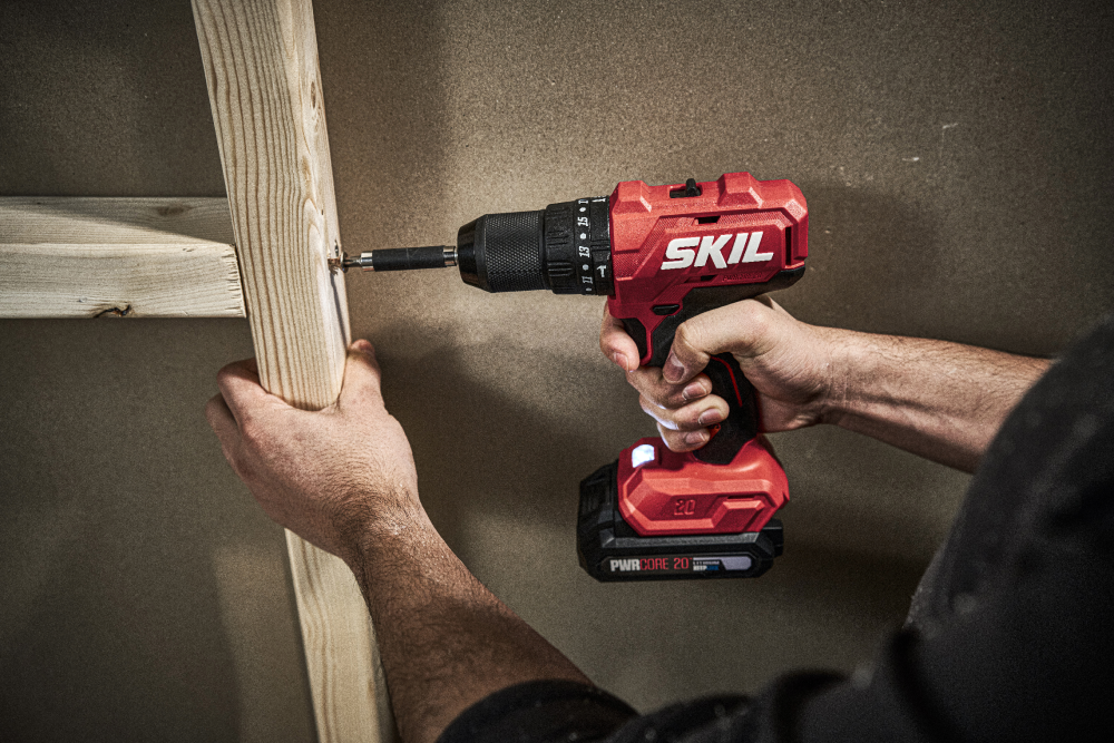 SKIL BRUSHLESS CORDLESS HAMMER DRILL KIT - 3021 HB