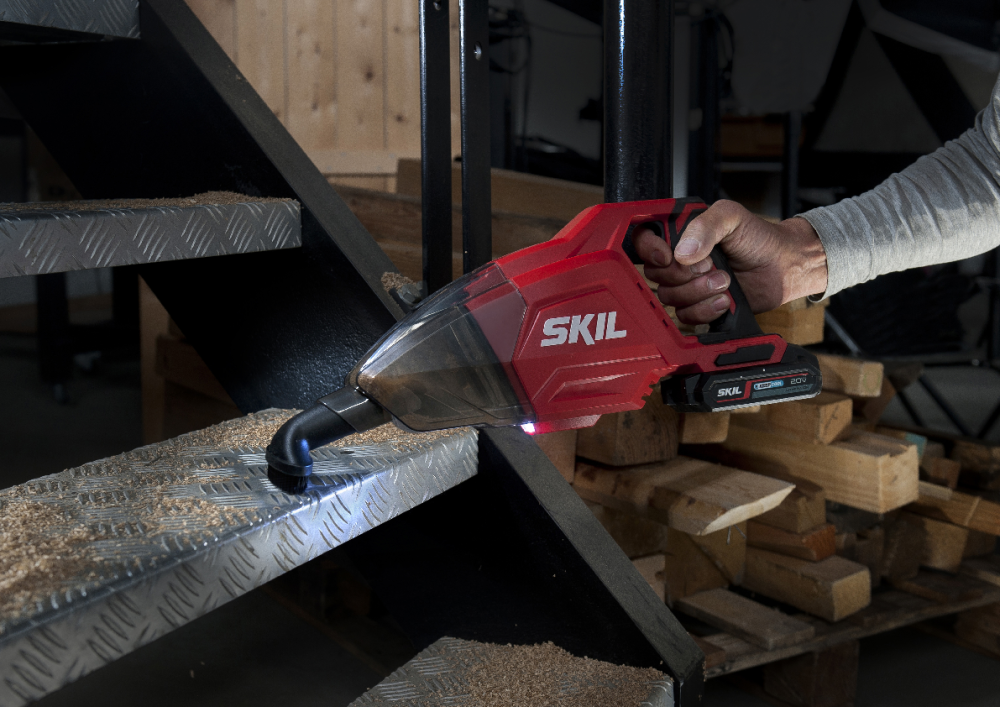 SKIL CORDLESS HANDHELD VACUUM - 3158 CA
