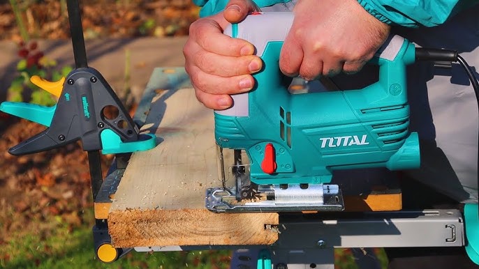 Total Jigsaw Laser 570W