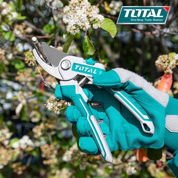 PRUNING SHEAR