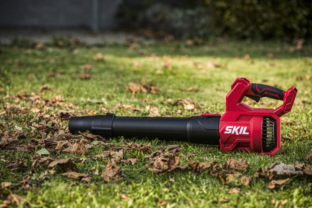 SKIL BRUSHLESS CORDLESS LEAF BLOWER - 0331 CA