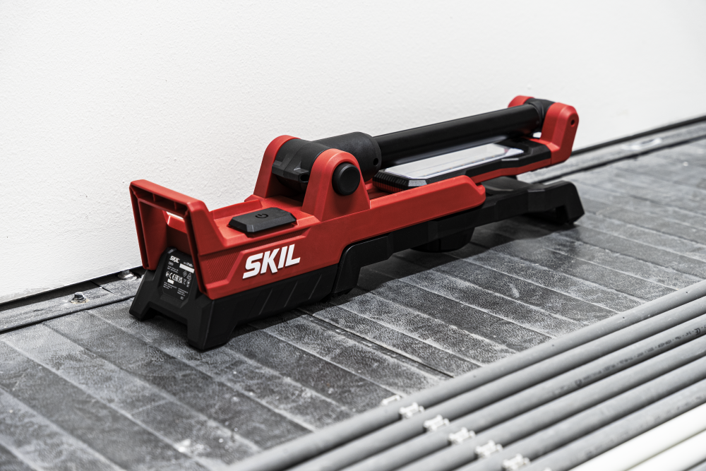 SKIL TOWER LIGHT - 3165 CA
