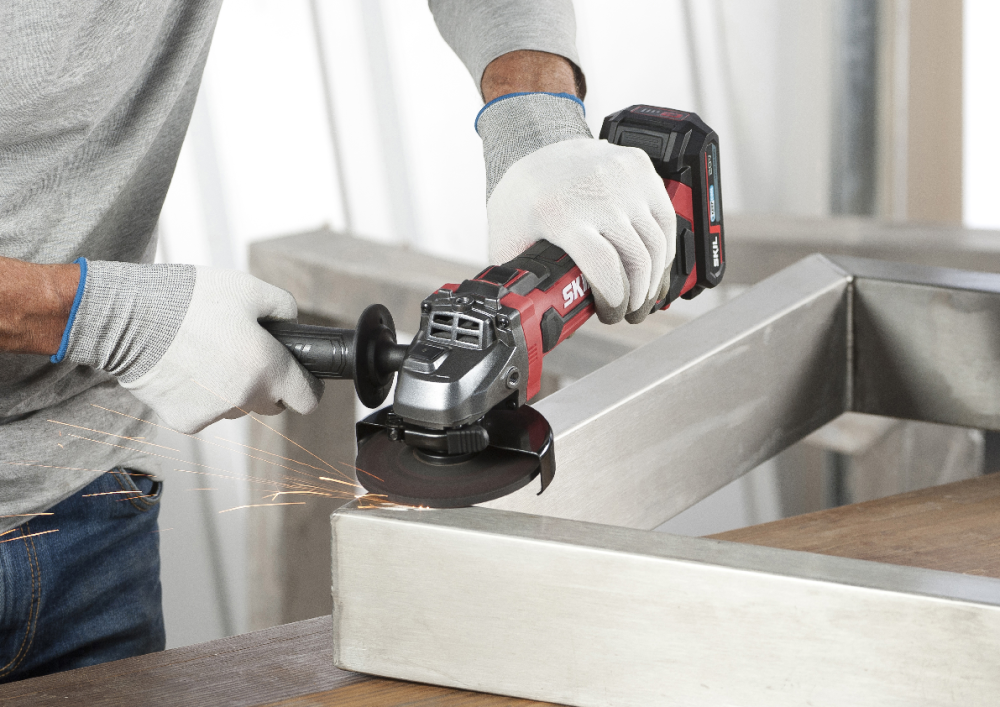 SKIL CORDLESS ANGLE GRINDER 115MM - BARE - 3920 CA