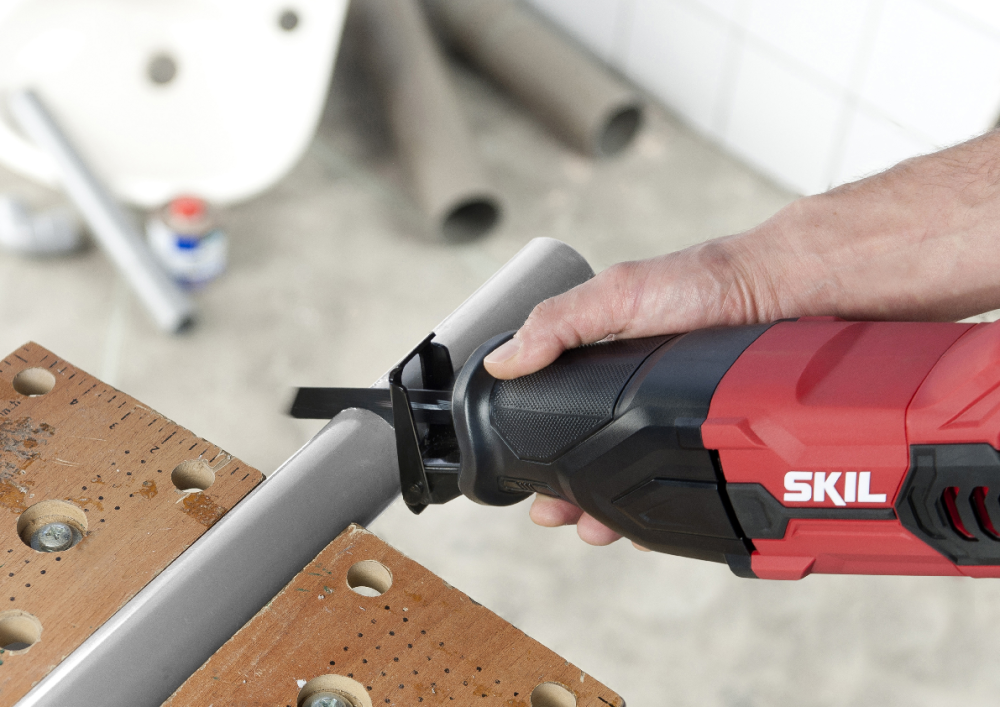 SKIL RECIPROCATING SAW - 4961 AA