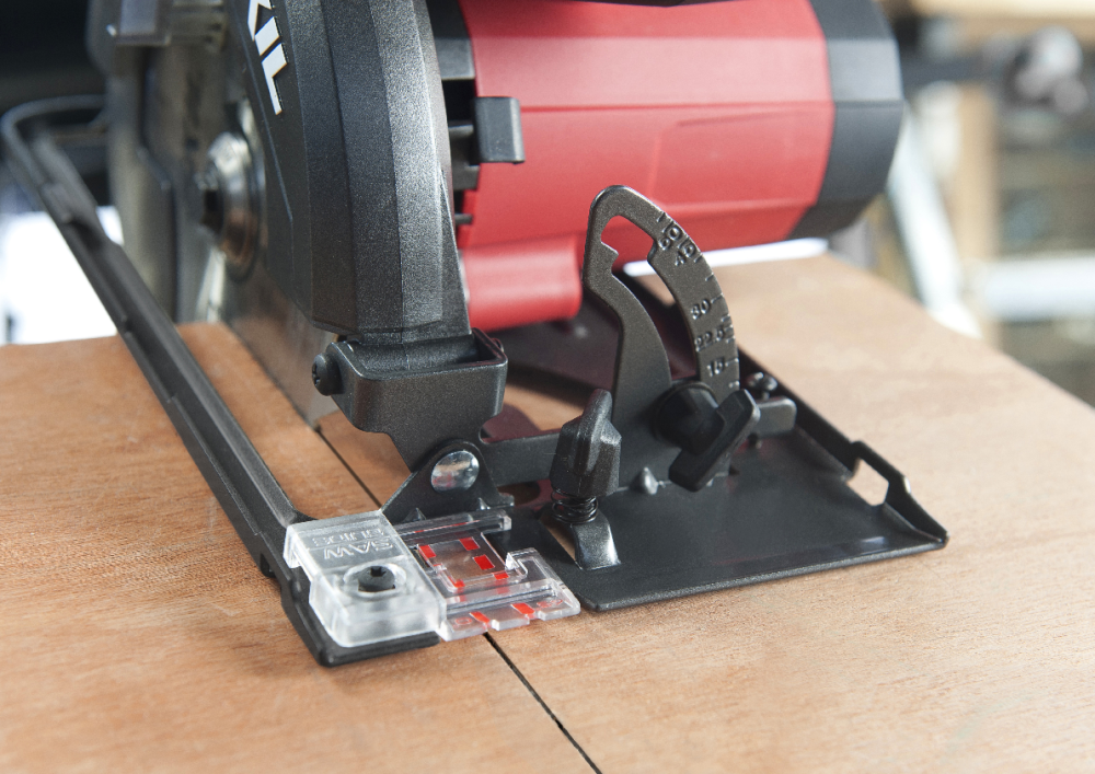 SKIL CIRCULAR SAW 1400W - 5830 AA