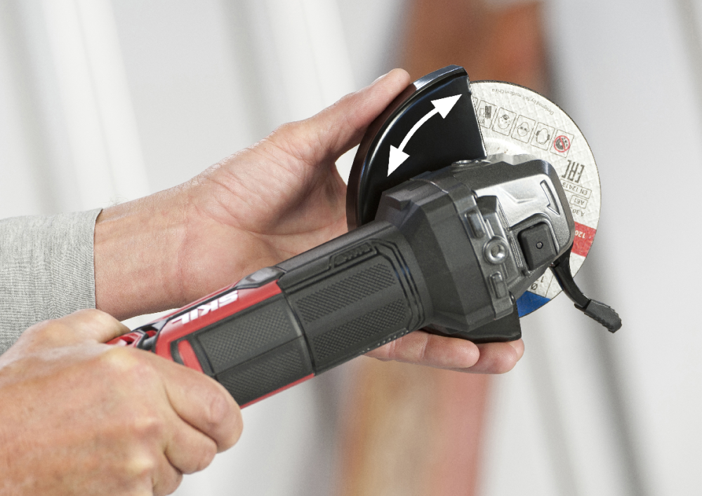 SKIL ANGLE GRINDER 720W - 9130 AA