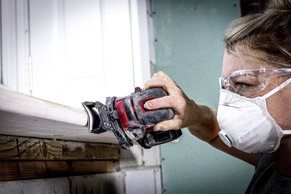 SKIL COMPACT BRUSHLESS' CORDLESS MULTI SANDER - 3720 CD