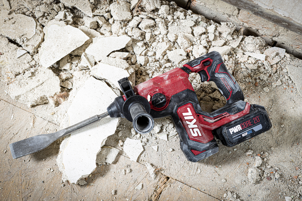 SKIL BRUSHLESS' CORDLESS SDS DRILL - 3851 CA